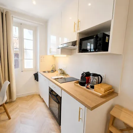 Апартаменти Collection Prestige, T3, 6p, Ac, Coeur Vieil *